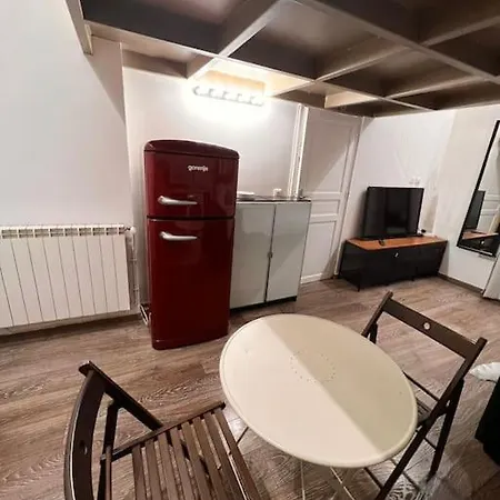 Balcon Champs-elysees - Hala * Paris